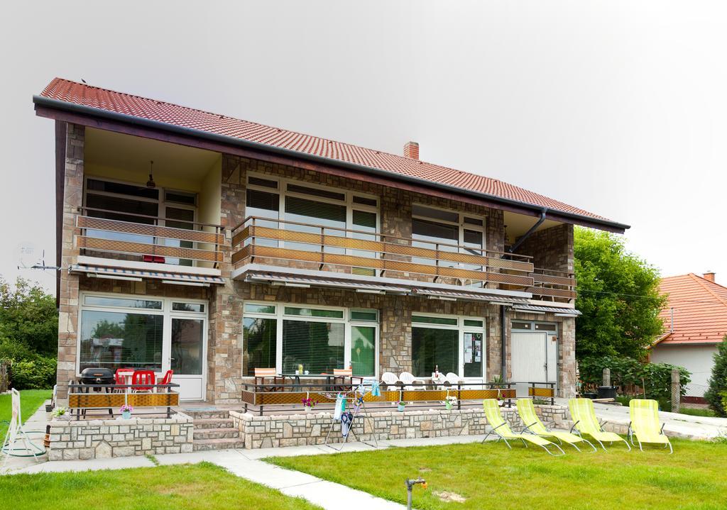 Boathouse Balatonlelle With Sauna 部屋 写真